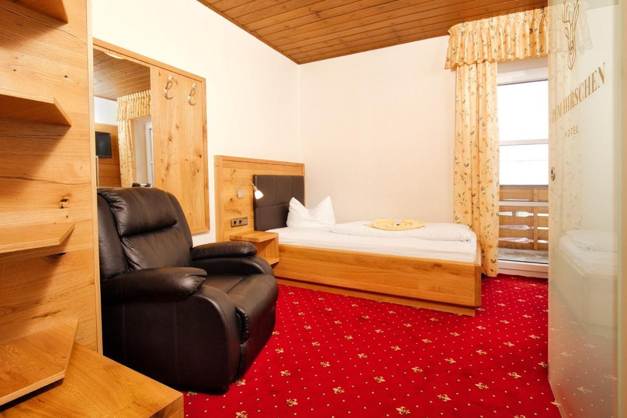 Hotel Zum Hirschen แลม ภายนอก รูปภาพ