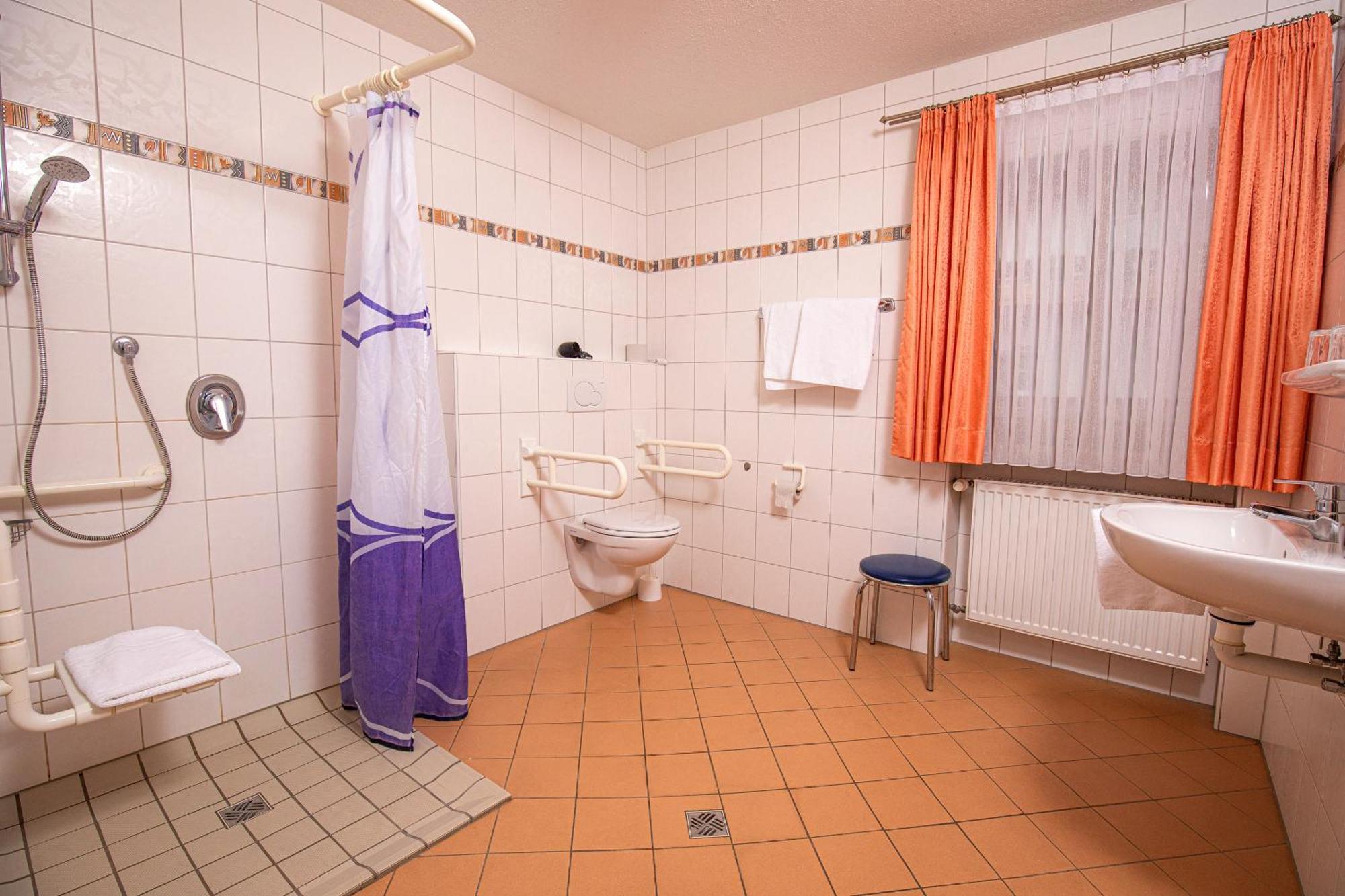 Hotel Zum Hirschen แลม ห้อง รูปภาพ